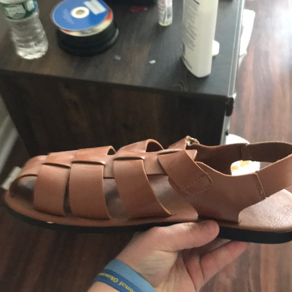 Sandals - Picture 2 of 5